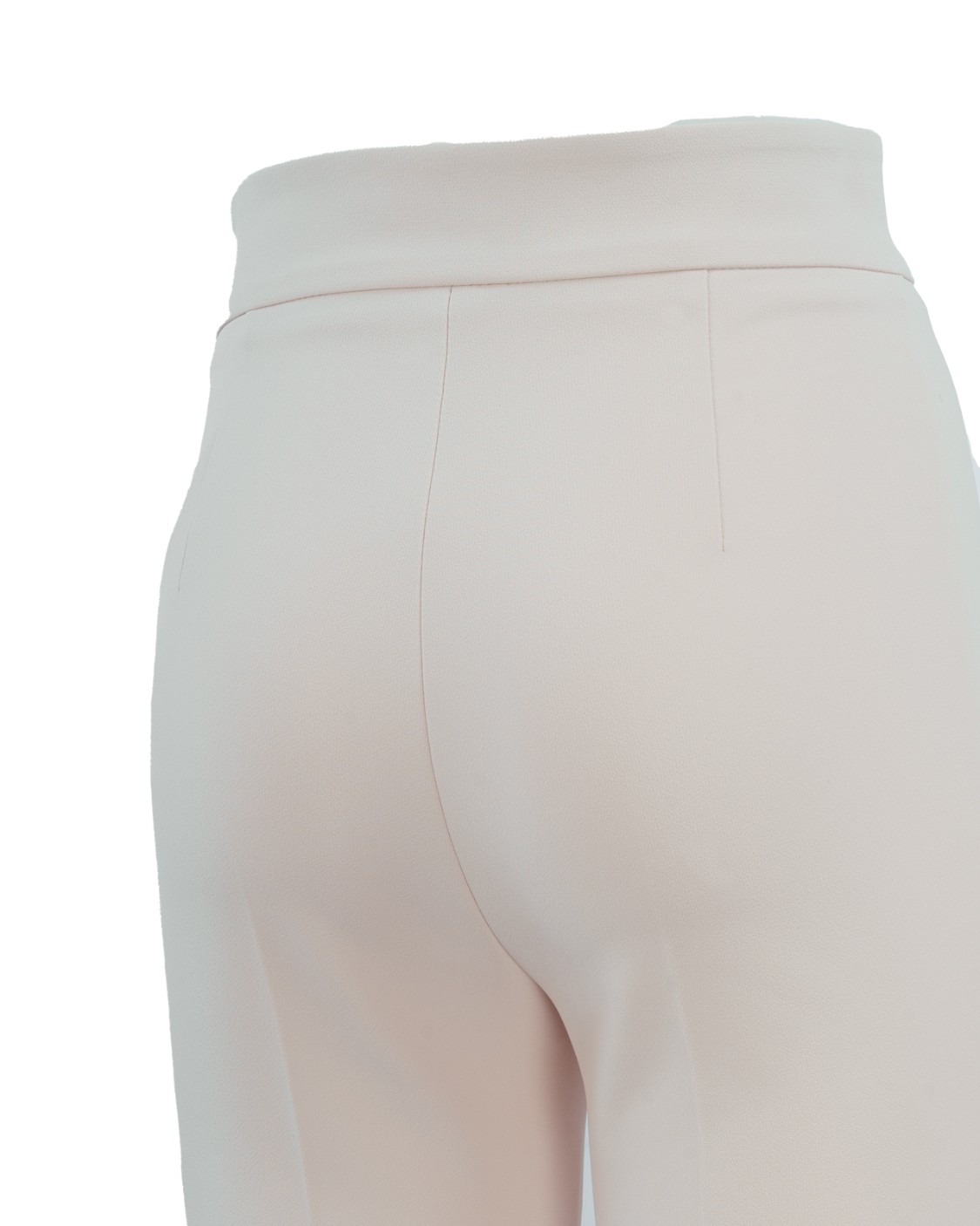 shop ELISABETTA FRANCHI Saldi Pantalone: Elisabetta Franchi pantalone palazzo in crêpe con morsetto.
Applicazione di morsetto con catena in metallo dorato sul fascione.
Fodera in raso stampa monogram.
Zip invisibile sul fianco.
Accessorio in metallo dorato.
Composizione: 96% Poliestere 04% Elastane.
Fabbricato in Italia.. PA00936E2-193 number 3102552
